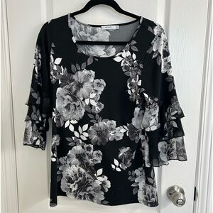 Ricki’s 3/4 sleeve top